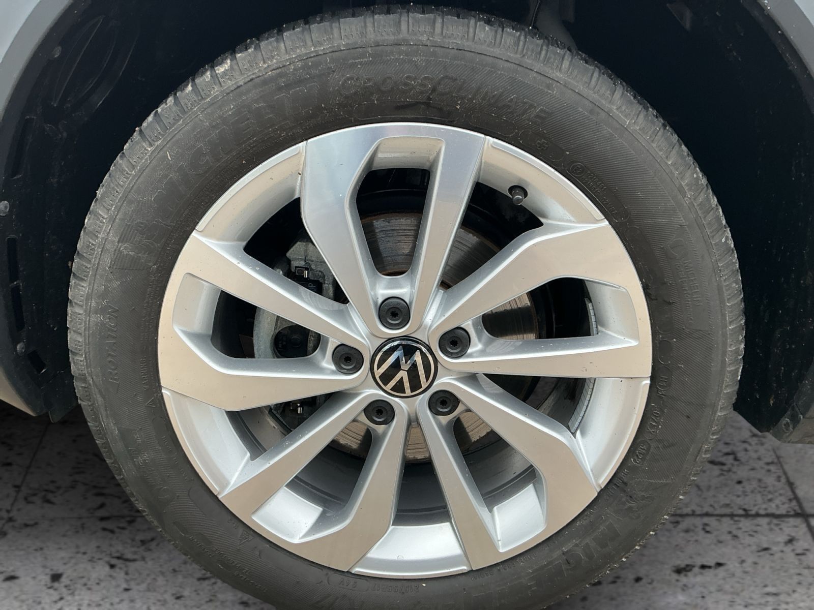 Volkswagen T-Roc - Bild 8
