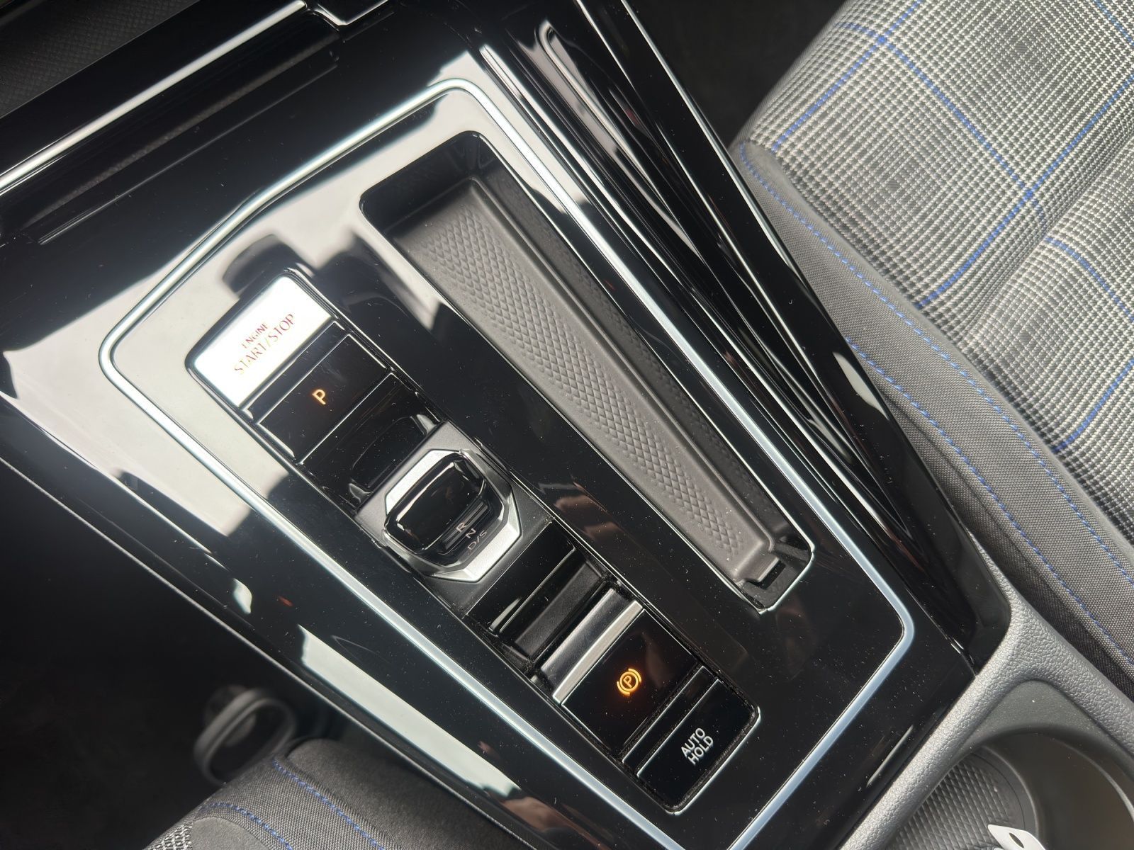 Volkswagen Golf - Bild 11