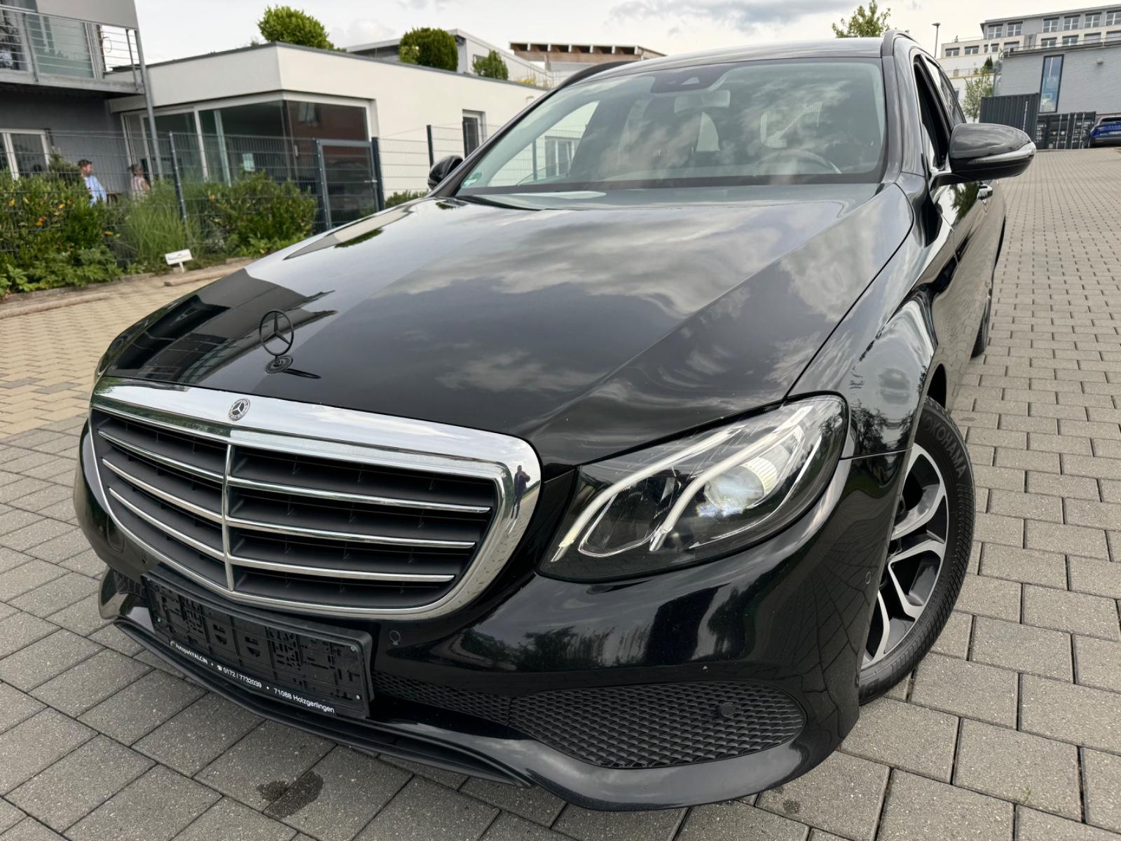 Mercedes-Benz E 220d T NAVI*WIDESCREEM*MTL*EURO6*
