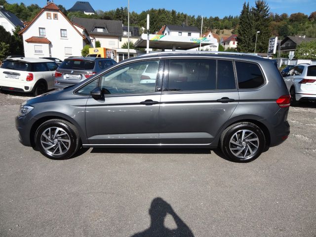 Fahrzeugabbildung Volkswagen Touran Sound/1.Hd/DSG/150PS/AHK/Navi/