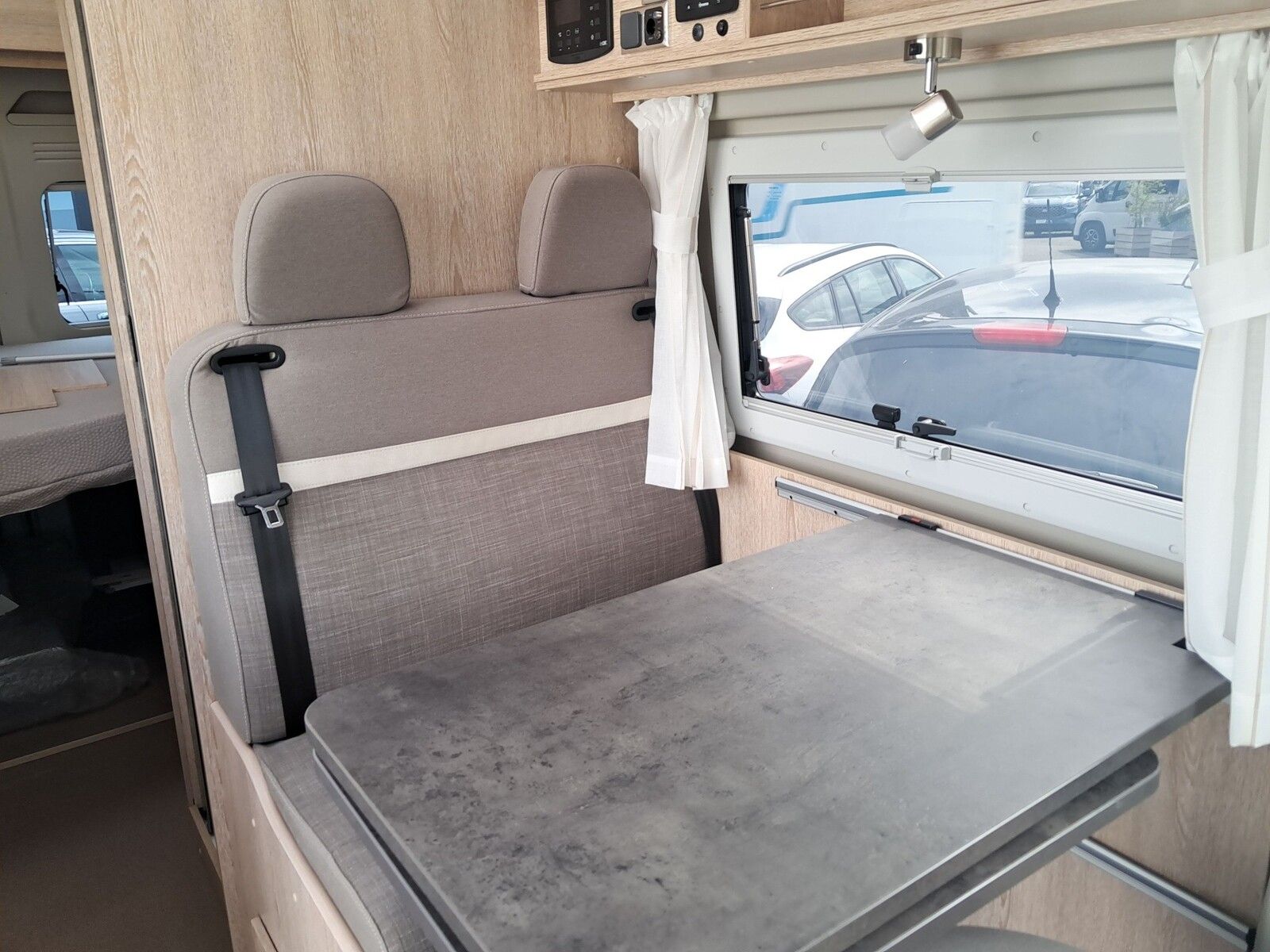Fahrzeugabbildung Pössl 2Win Vario Citroen 165 PS Markise,RK,AHK