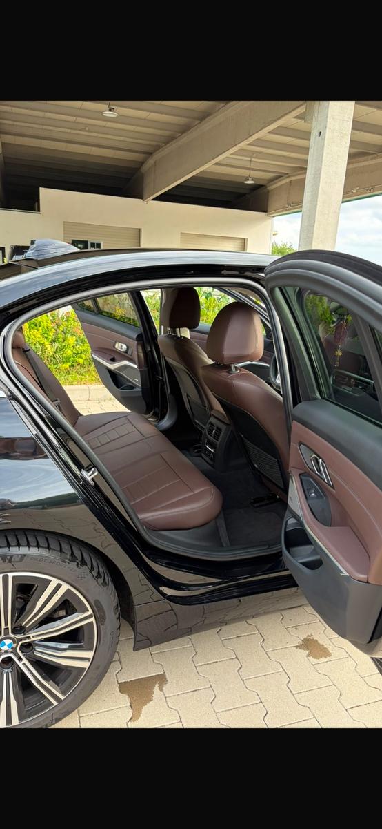 BMW 320i xDrive Automatik -
