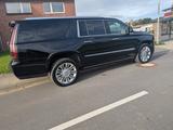 Cadillac Escalade 6.2 V8 Platinum ESV Autom. Platinum - Cadillac Escalade: Platinum