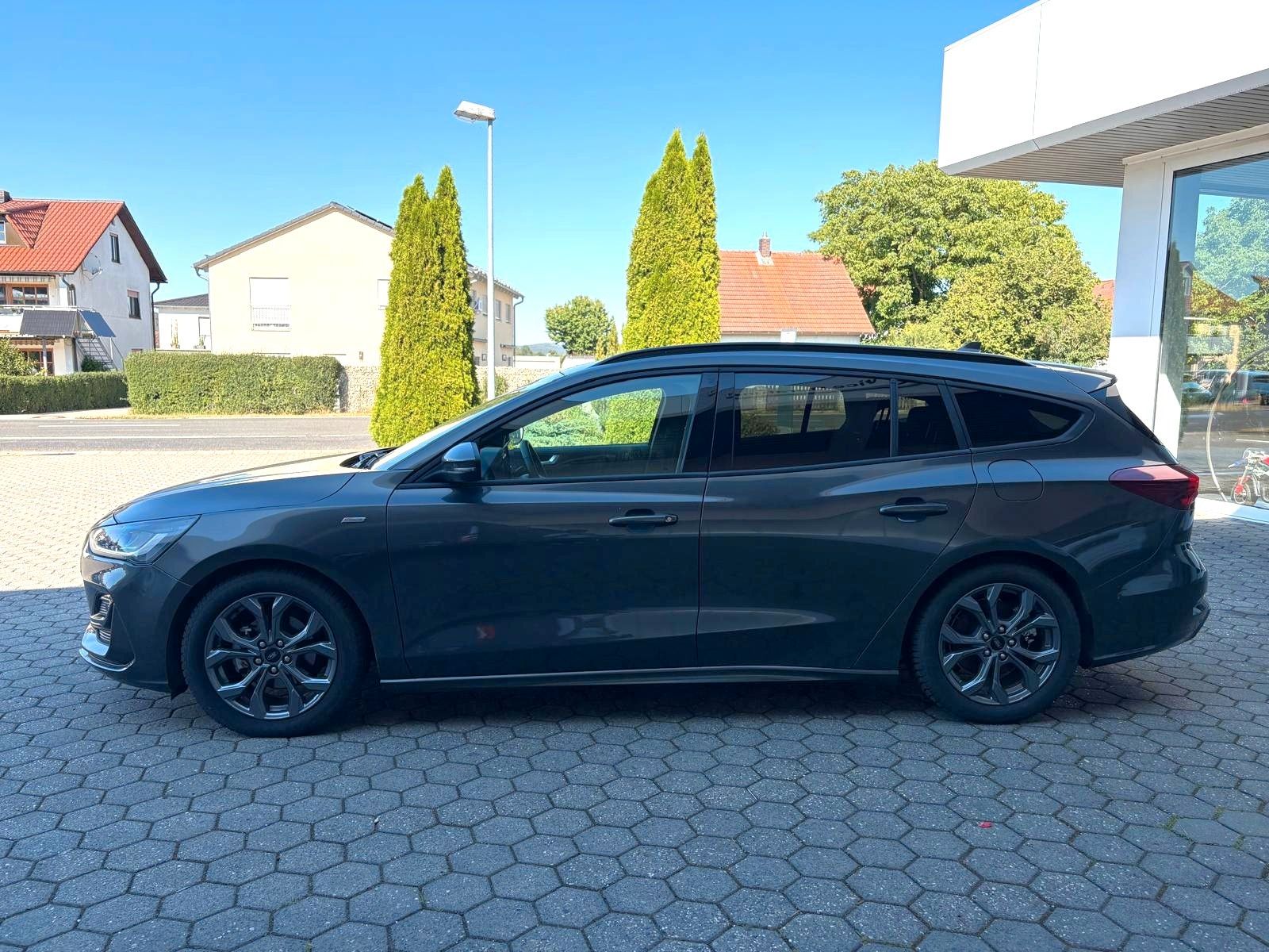 Ford Focus St-Line 1.5 Turnier ABSTEMP. KAMERA NAVI imagem 2