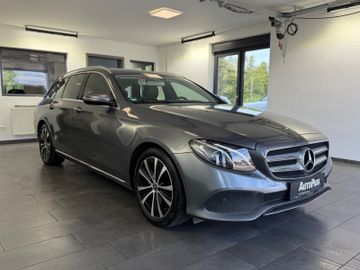 Mercedes E 220 - 4