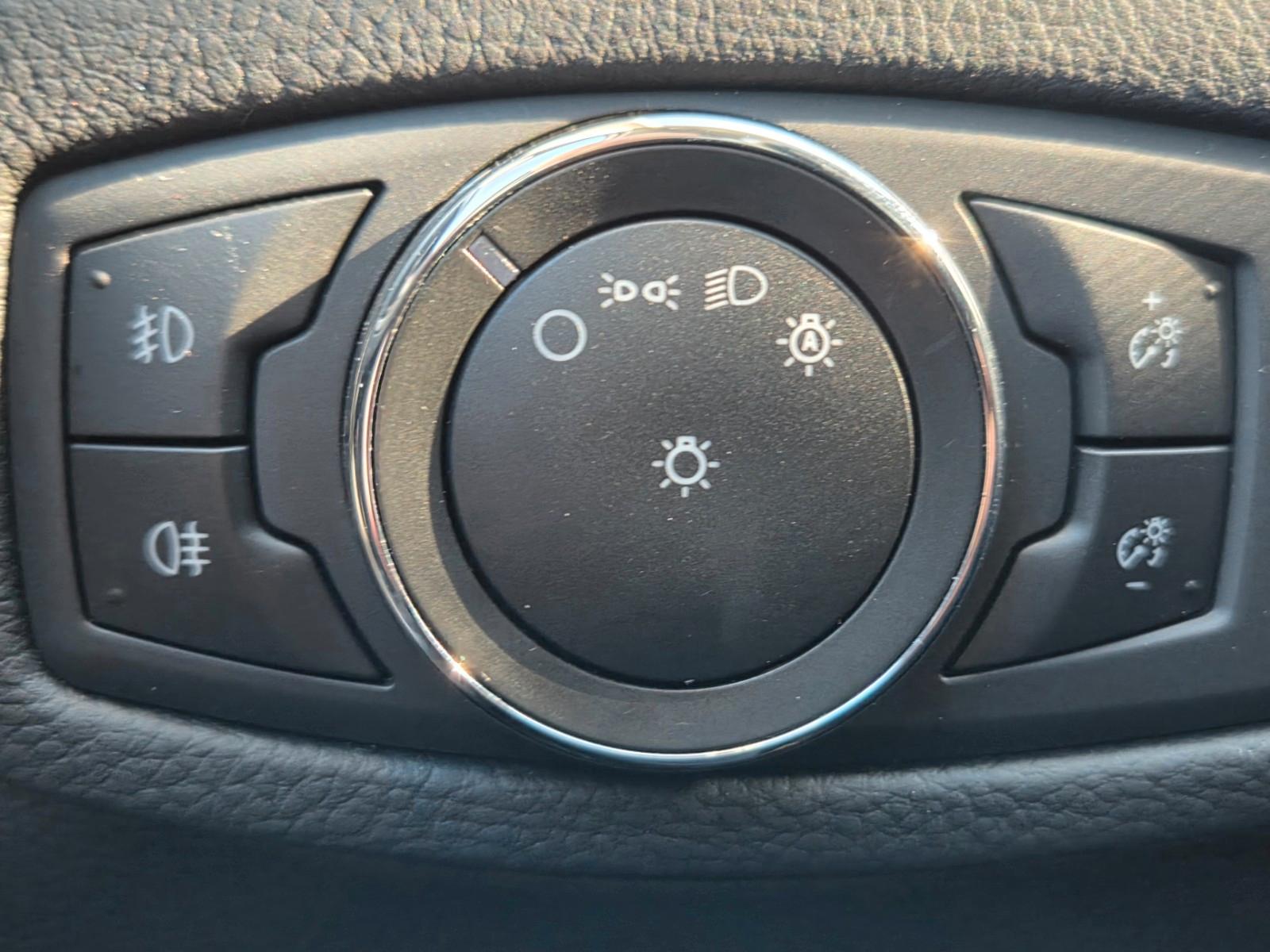 Ford Galaxy Trend Winterpaket Navi LED Kamera