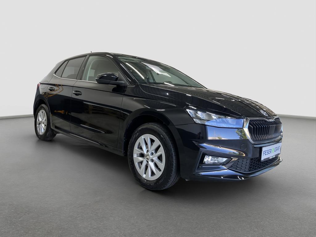 Skoda Fabia 2022 г. Чёрный, пробег 32700 км