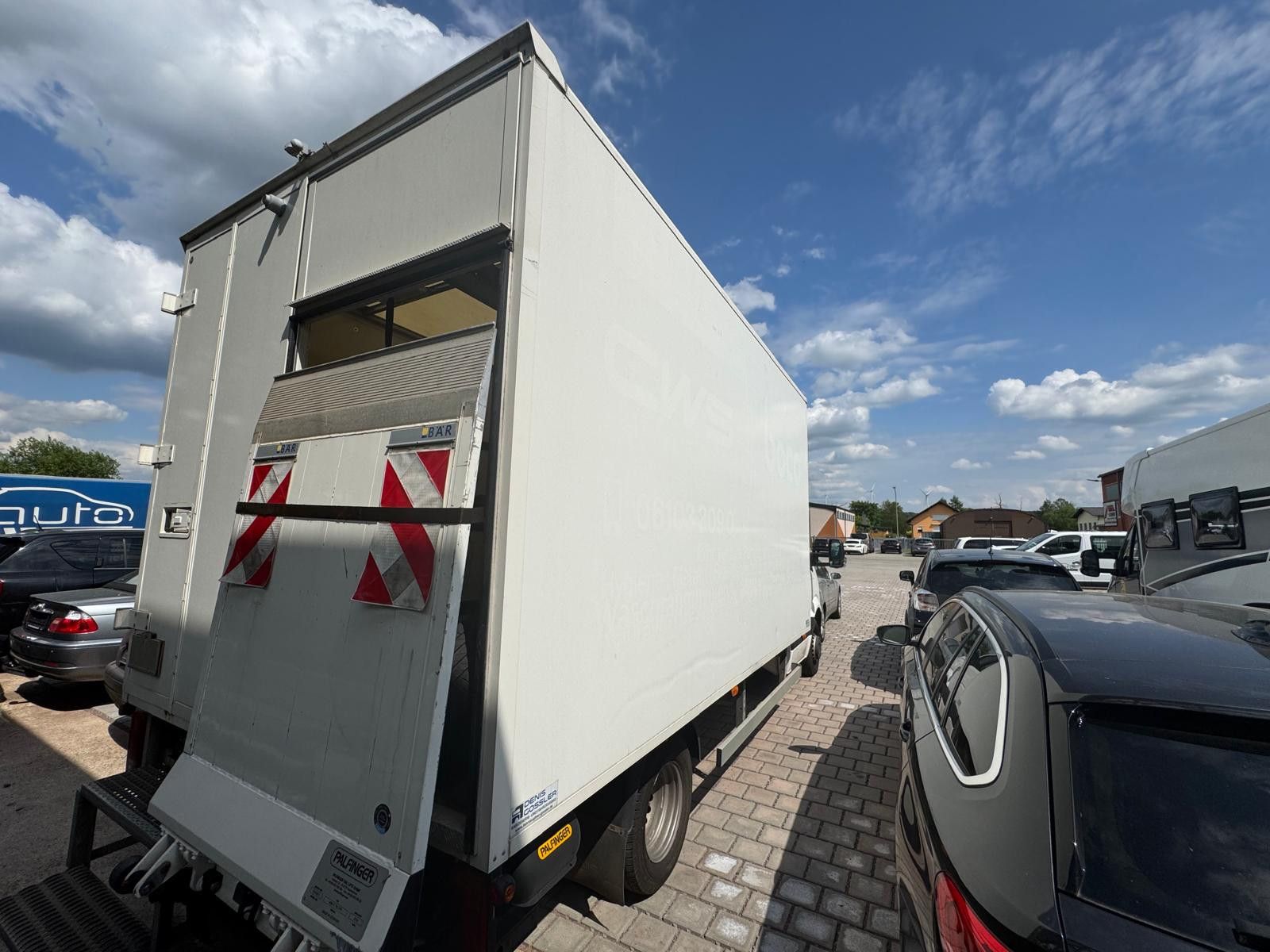 Fahrzeugabbildung Mercedes-Benz Sprinter II  514 Koffer RWD Top