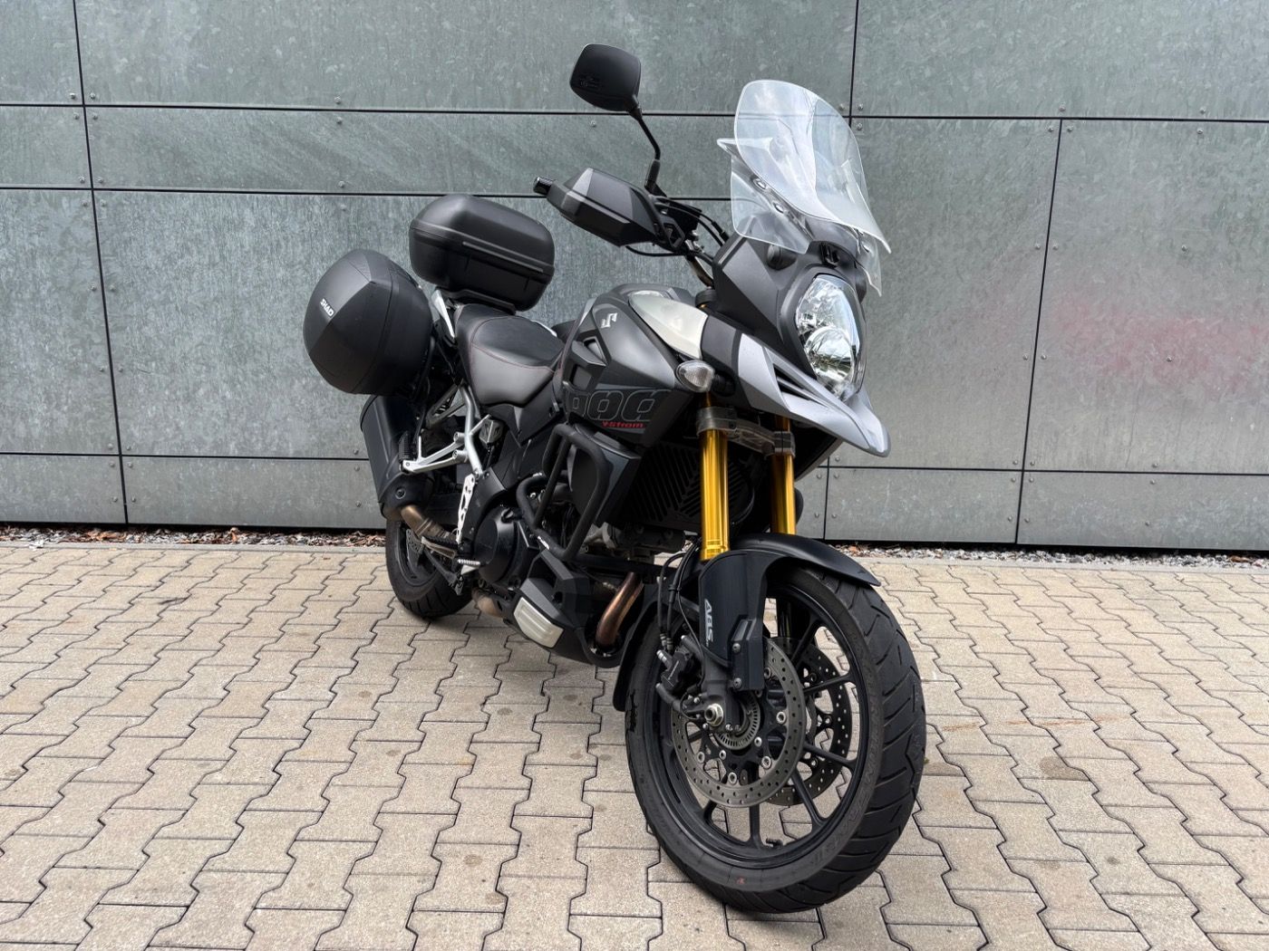 Fahrzeugabbildung Suzuki V-Strom DL 1000 Seitenkoffer, Topcase