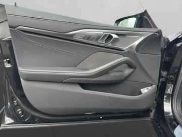 BMW M850 - 12