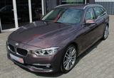 BMW 320 Baureihe 3 Touring 320 d Advantage - : Kombi, Bau