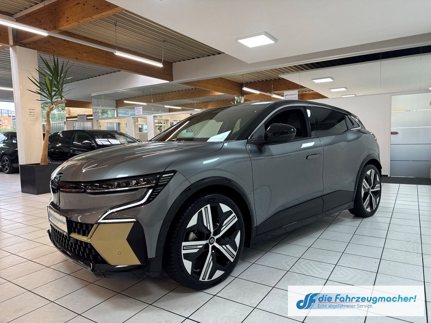 Fahrzeugabbildung Renault Megane E-Tech Electric Iconic EV60 220HP Digital