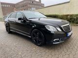 Mercedes-Benz E 500 4MATIC ELEGANCE Elegance Luft AMG Stail  - Mercedes-Benz E 500 in Dortmund