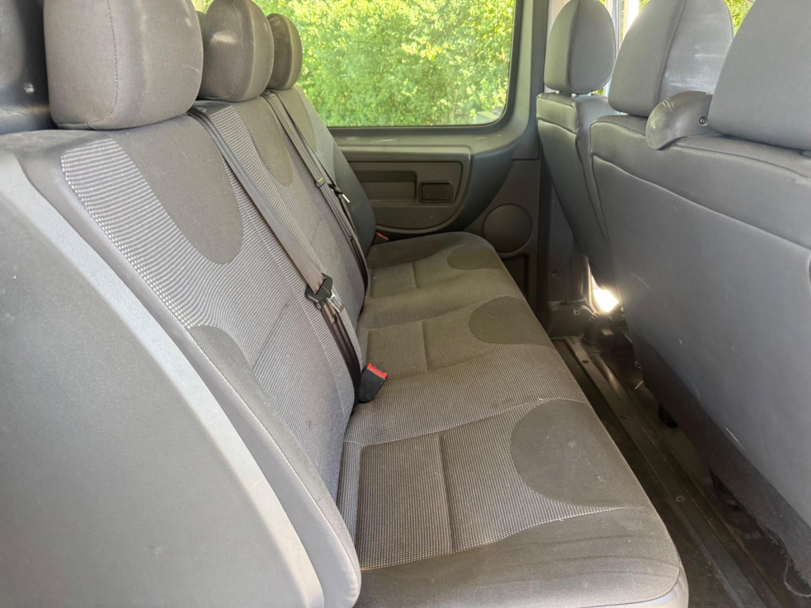 Peugeot Expert, mit 6 sitze