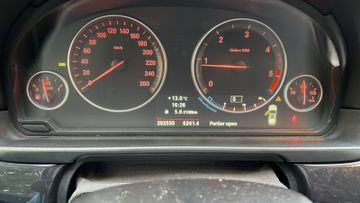 BMW 520 - 12