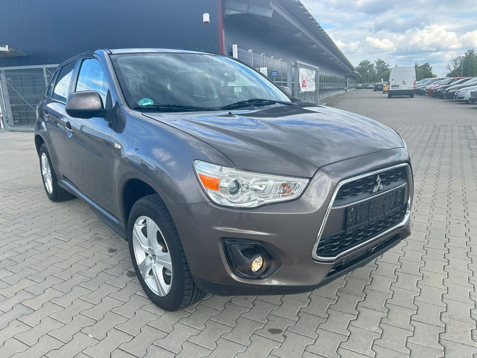 Mitsubishi ASX Invite 4WD