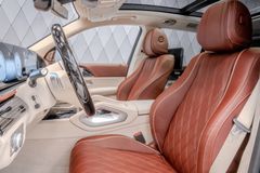 GLS 600 MAYBACH 2025 BLACK/BROWN 4D VIP SEATS