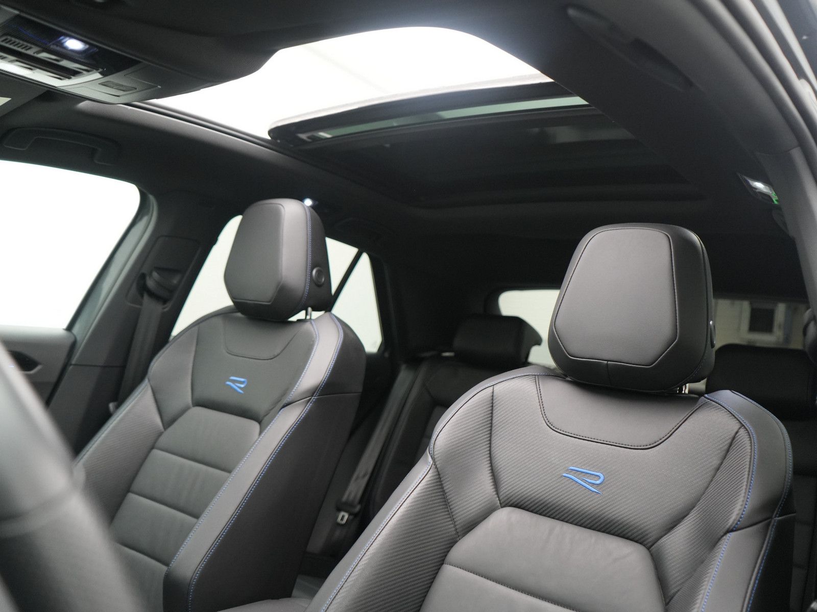 Volkswagen T-Roc - Bild 4