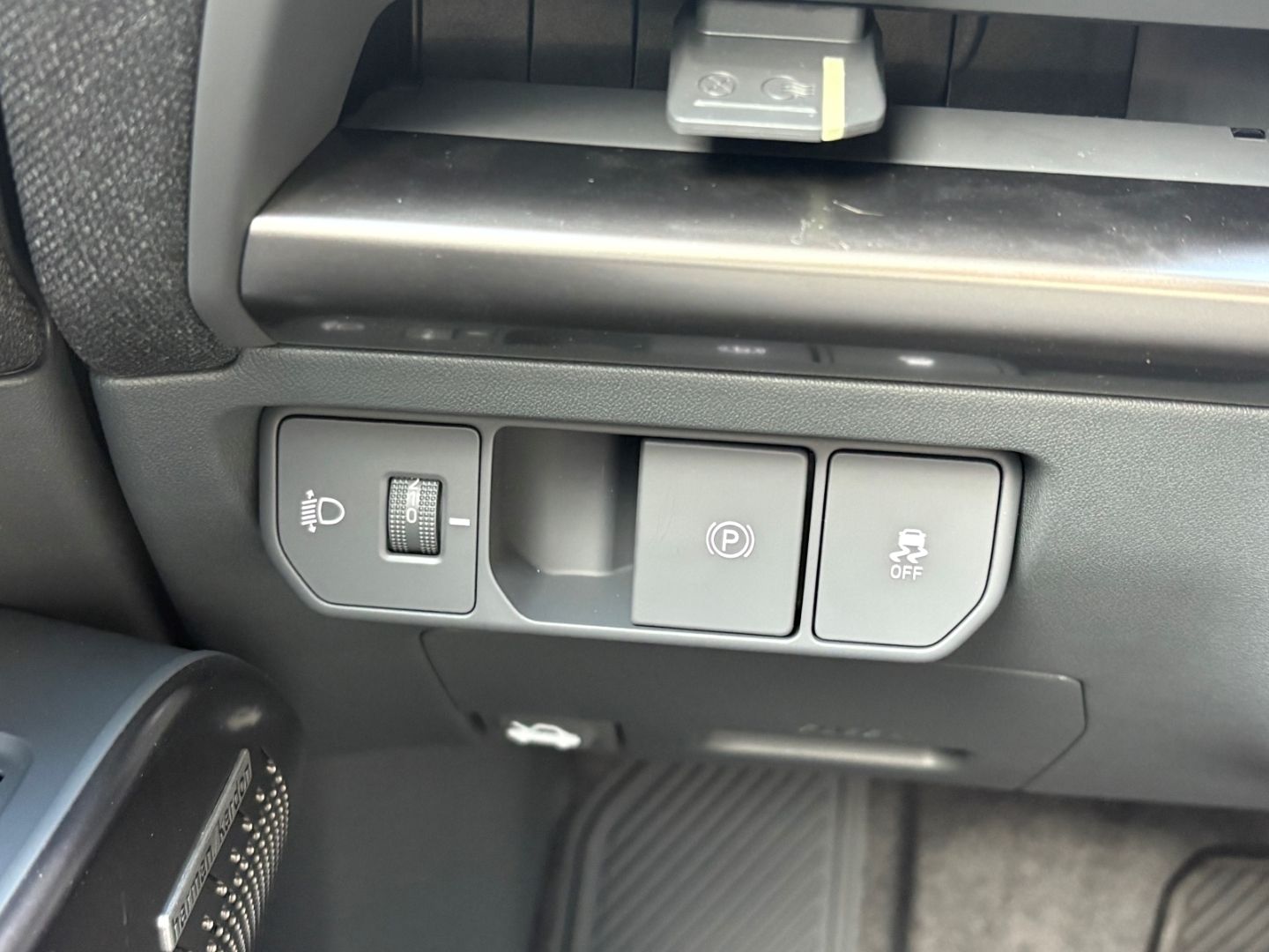 Fahrzeugabbildung Kia EV2 Earth 42,2-kWh 4 Sitze 360° Kamera Verkehrsz