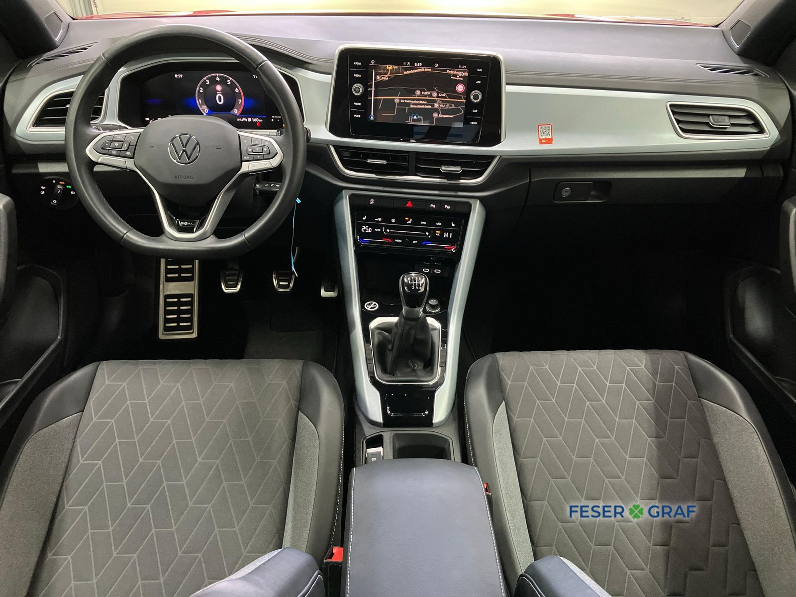 Volkswagen T-Roc - Bild 11