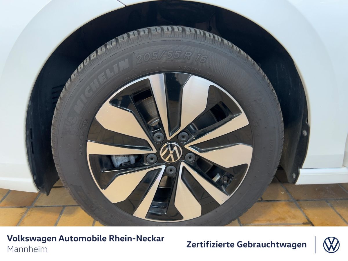 Volkswagen Golf - Bild 15