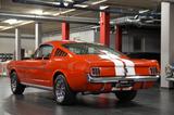 Ford Mustang-FASTBACK - VOLLRESTAURATION - Zustand 1 - Ford Mustang aus 1965: Coupe