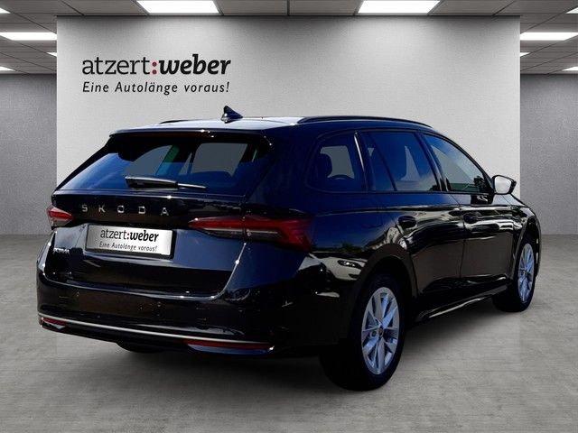 Fahrzeugabbildung Skoda Octavia Combi Selection 2.0TDI DSG PANO Leder