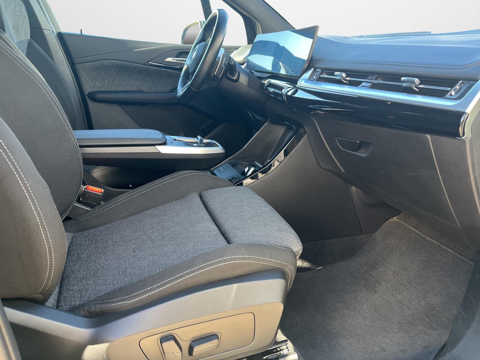 BMW 220 i Active Tourer LED Kamera PDC LM Klima, миниатюра 13