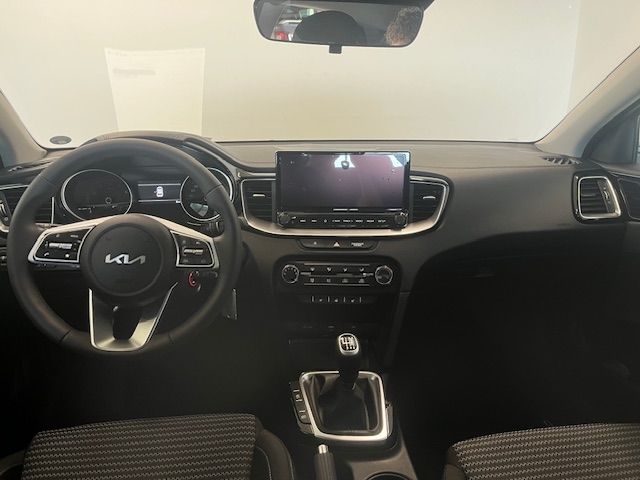 Fahrzeugabbildung Kia Ceed Vision 1.0 T-GDI,  Lane Assist, Navi, SHZ,