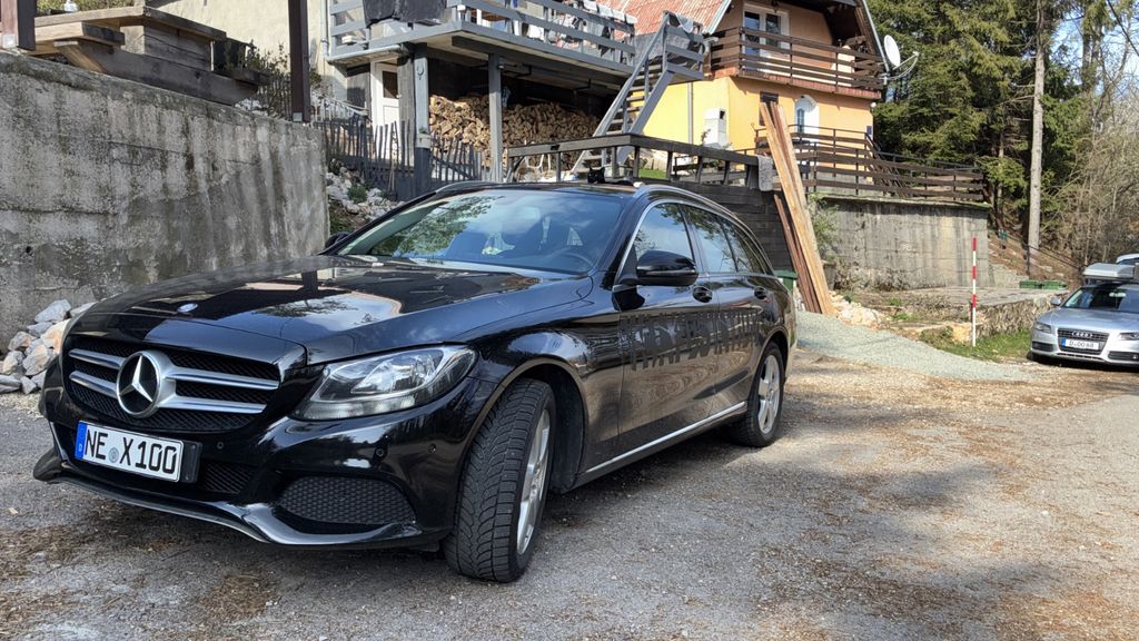 Image of Mercedes-Benz C 200