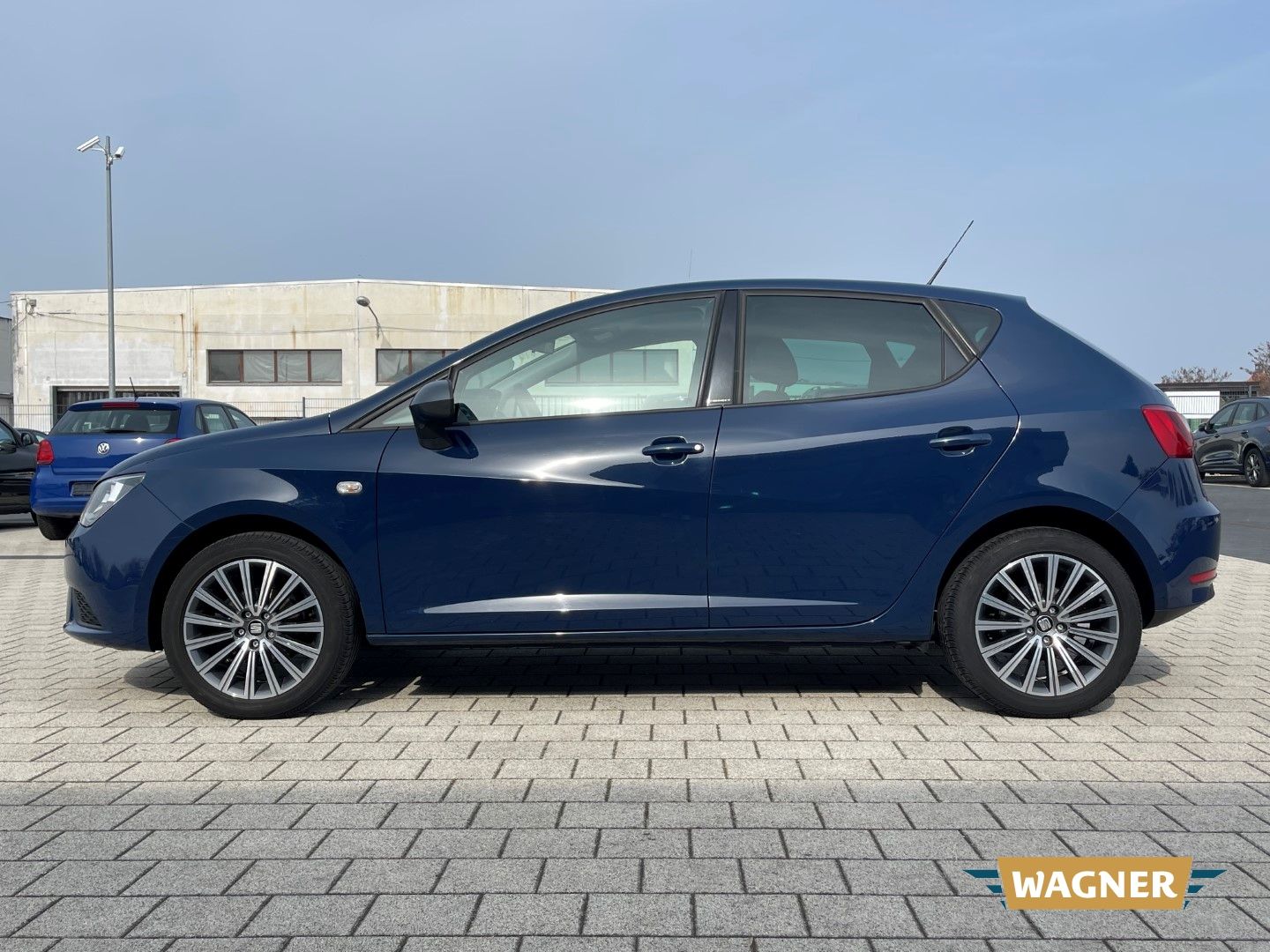 Fahrzeugabbildung SEAT Ibiza Connect Klimaautomatik Sitzheizung
