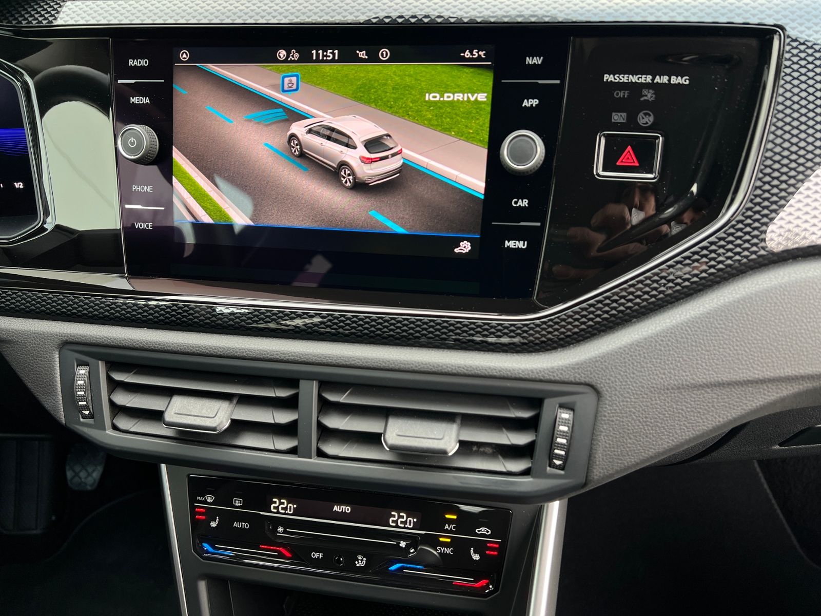 Fahrzeugabbildung Volkswagen Taigo 1.0 TSI Life *Rückfahrkamera, Einparkhilfe