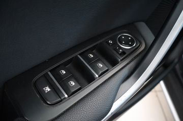 Kia XCeed Spirit Launch Edition Kamera LED ACC SHZ