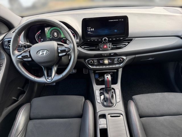 Fahrzeugabbildung Hyundai i30 Fastback N Line +LED+NAVI+RFK+PANO+SHZ+KLIMA
