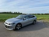 Volkswagen Passat 2.0 TDI SCR DSG Elegance Elegance - VW Passat Gebrauchtwagen in Mönchengladbach