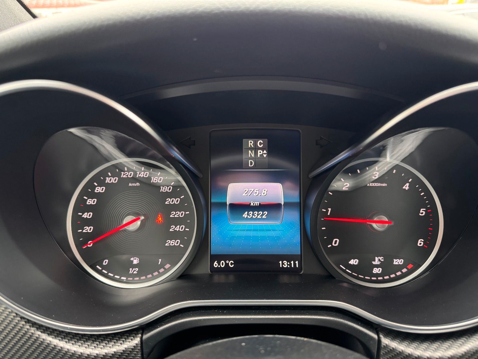 Fahrzeugabbildung Mercedes-Benz V 300 4MATIC AVA ED AMG Extral AIRMATIC Stdh AHK