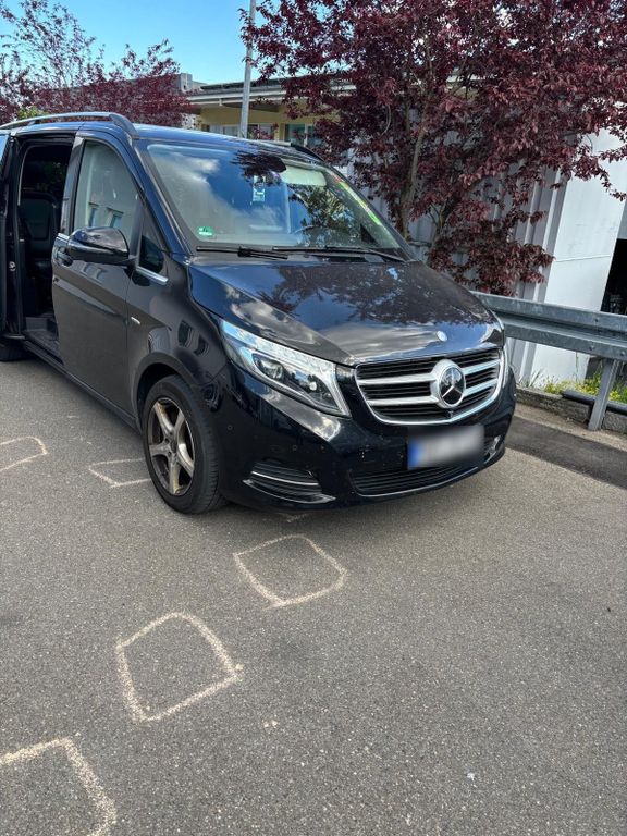 Image of Mercedes-Benz E 250