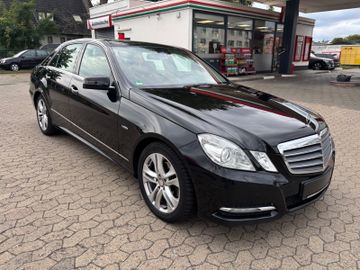 Mercedes E 220 - 4