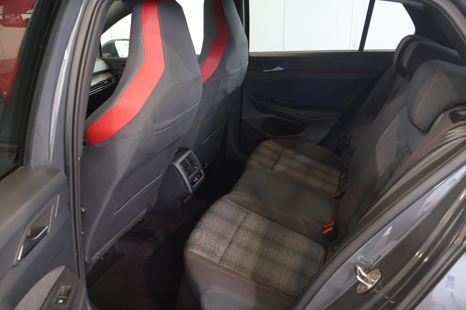 Volkswagen Golf VIII GTI 2.0 TSI AID+ACC+KAM+LED+AMBI.+PANO, миниатюра 15