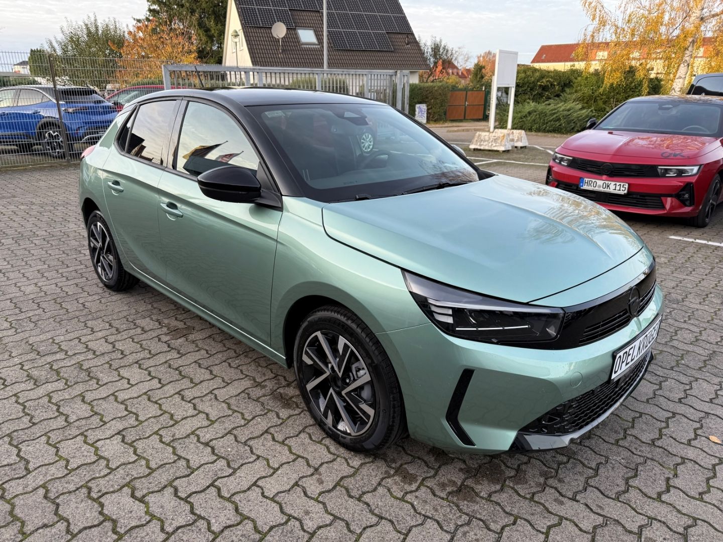 Fahrzeugabbildung Opel Corsa F YES SHZ+LHZ+Allwetter