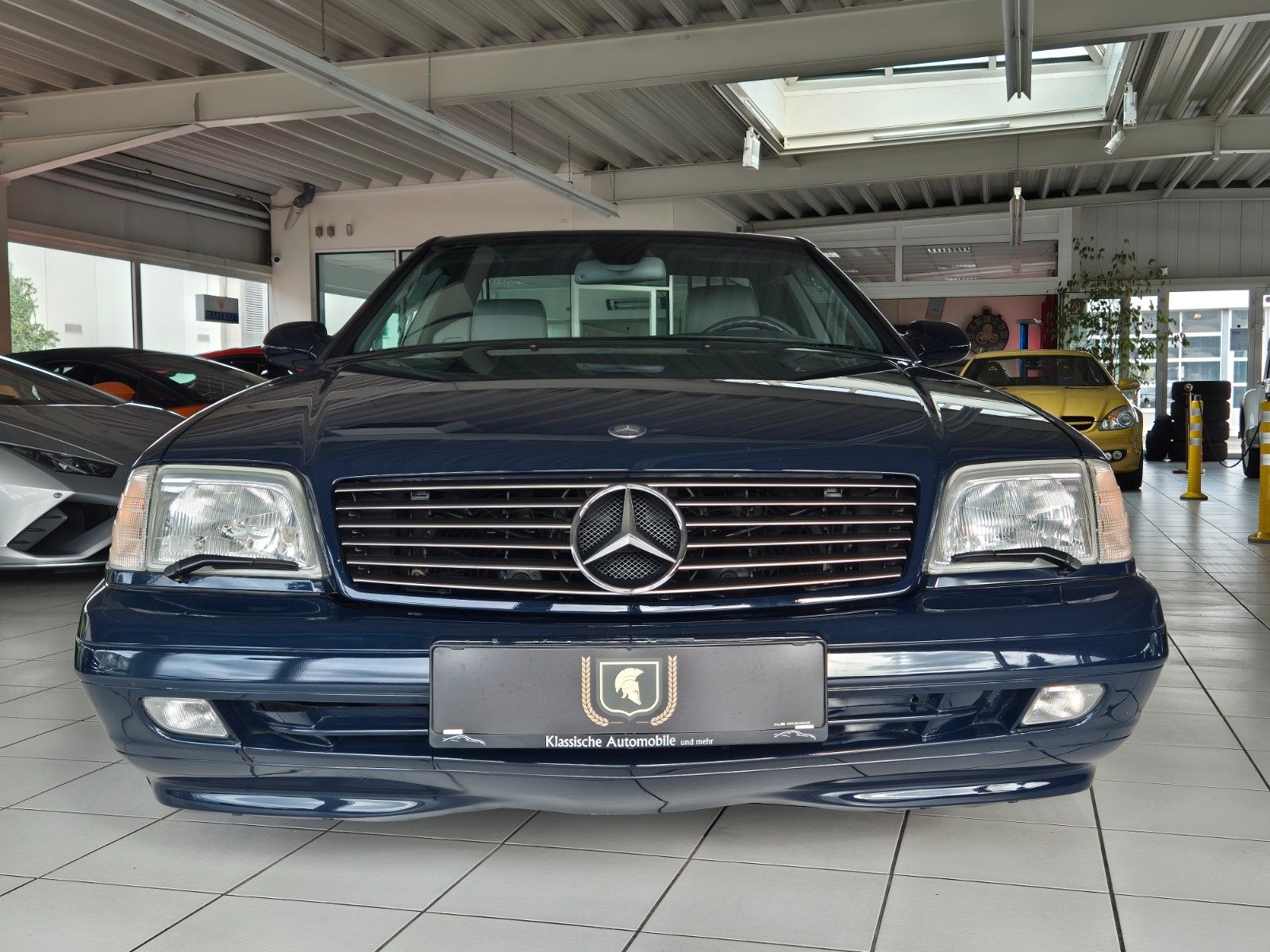 Fahrzeugabbildung Mercedes-Benz SL 320/Originale 4.480 km!/Ausnahmefahrzeug