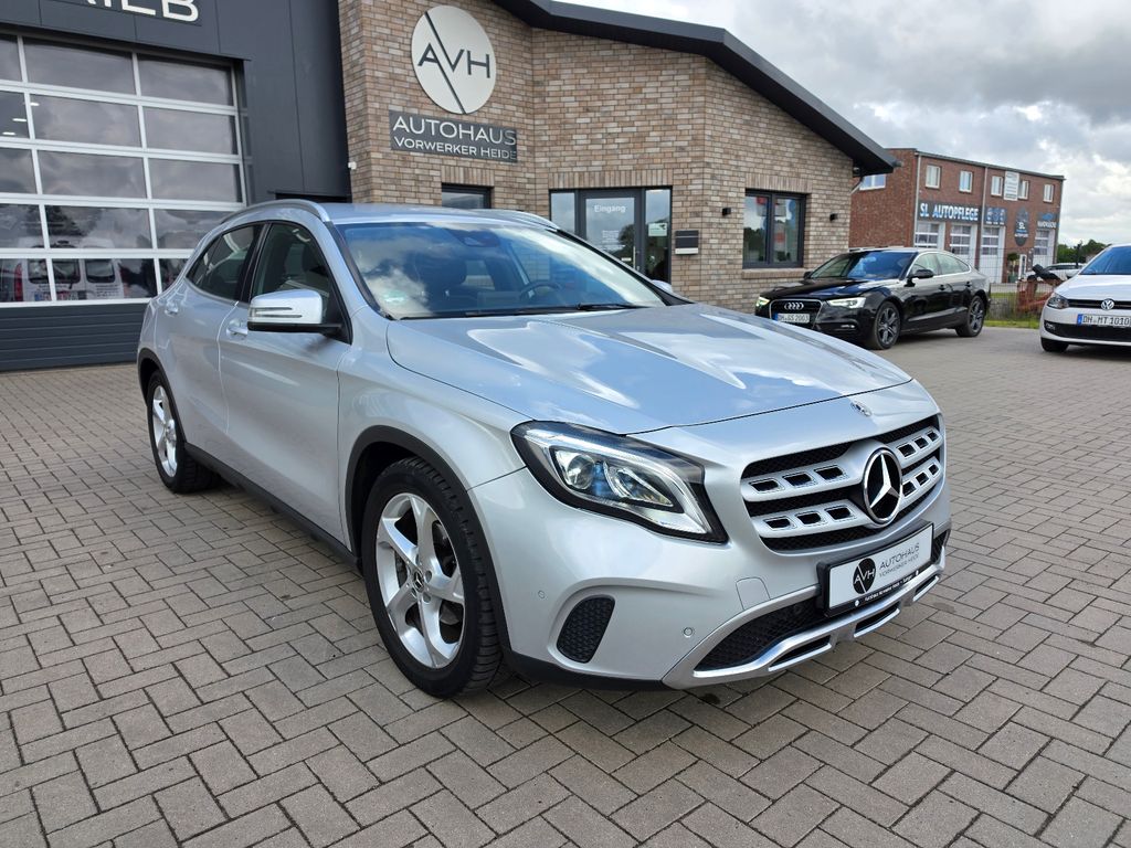 Image of Mercedes-Benz GLA 200
