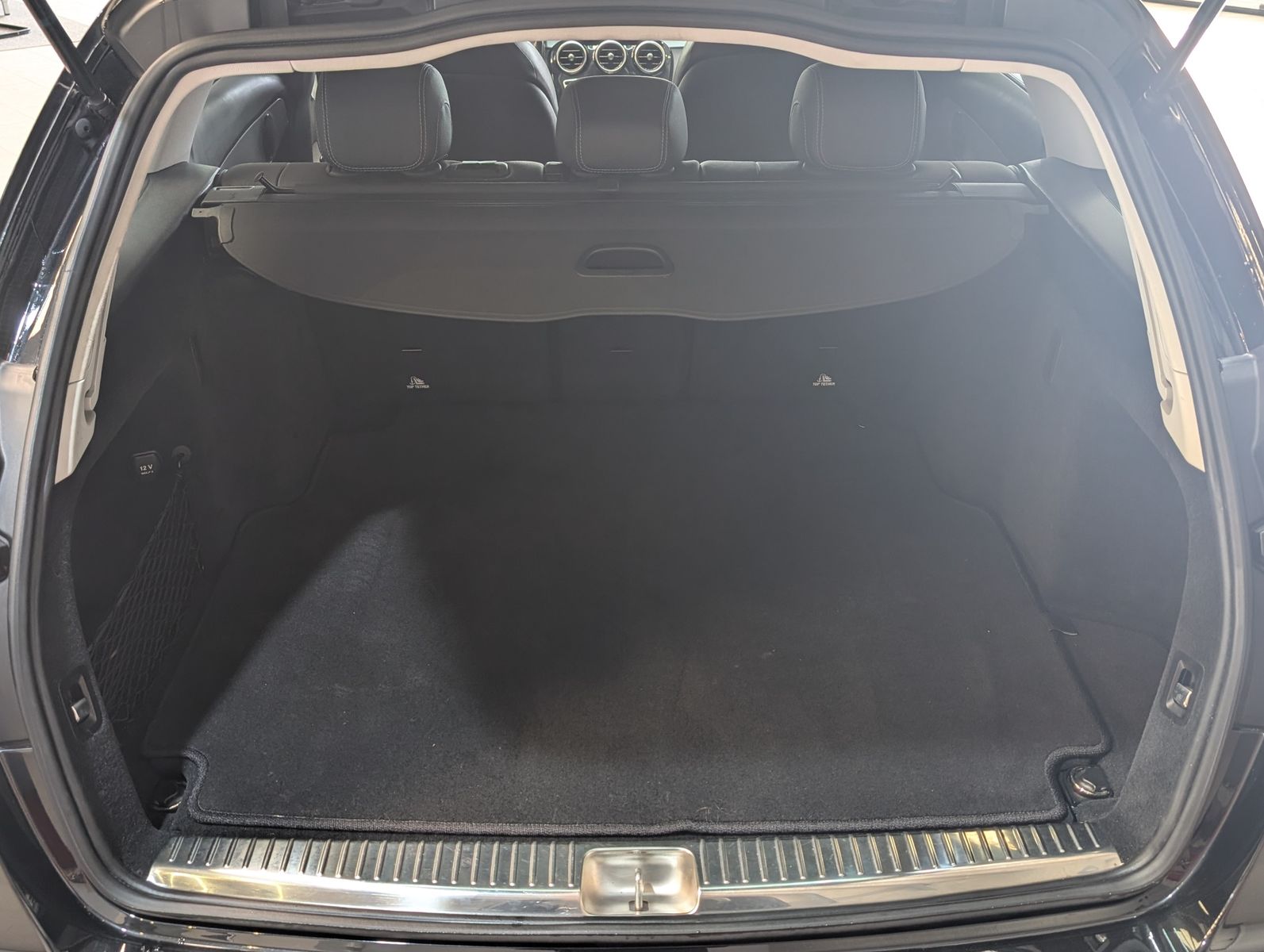 Fahrzeugabbildung Mercedes-Benz C 220 d T 9G Avantgarde T-Leder LED-High Kamera