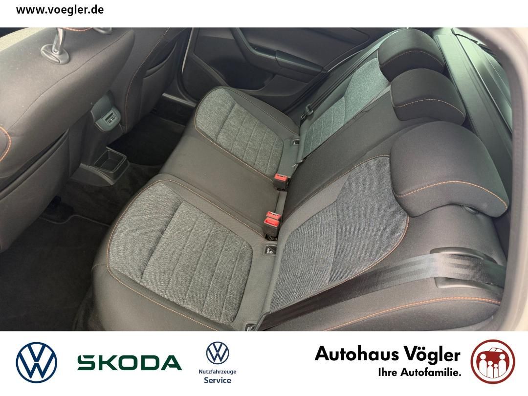 Fabia Combi 1,0 TSI Clever Navi LED CarPlay