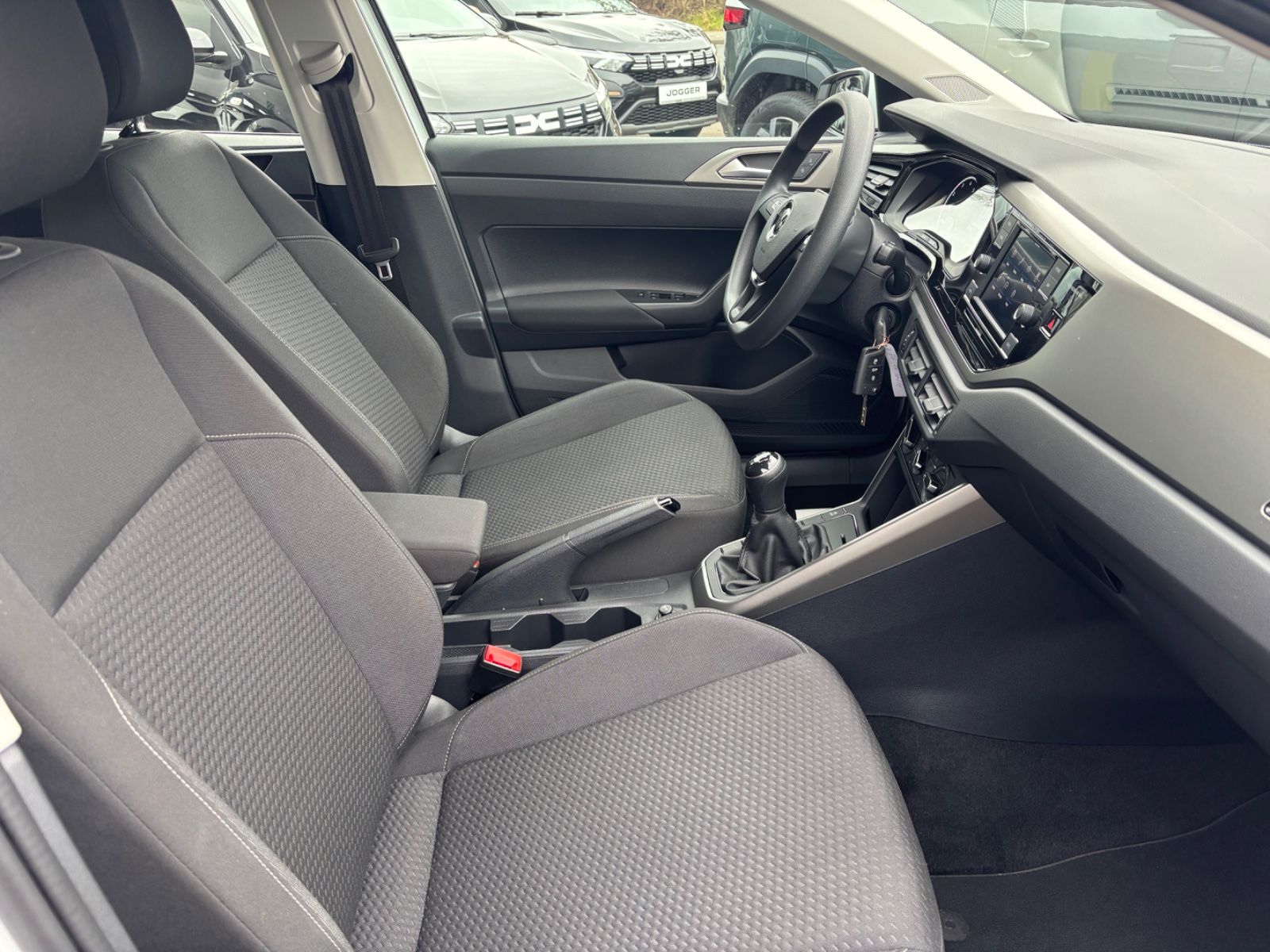 Fahrzeugabbildung Volkswagen Polo VI Comfortline