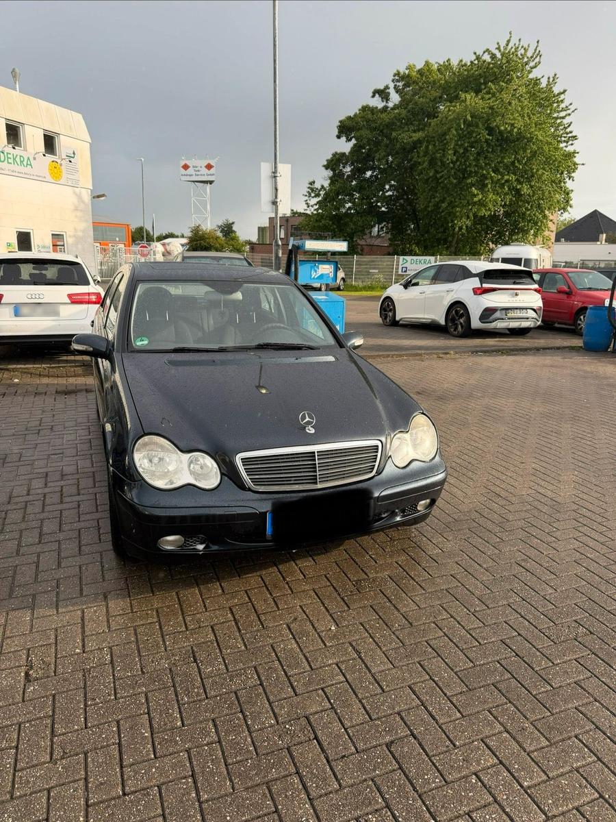 Mercedes-Benz C 200