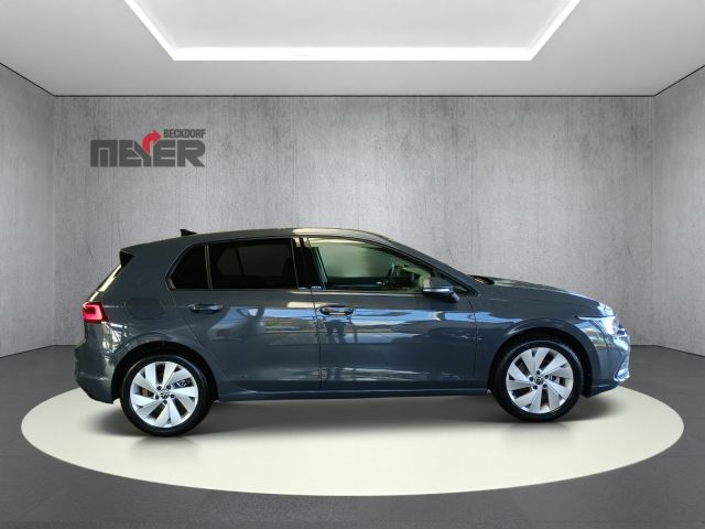 Golf ACTIVE 1.5 TSI Klima Navi Rückfahrkamera