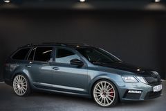 SKODA Octavia 2.0 TSI RS Combi*DSG*LED*NAVI*H&R*20"*