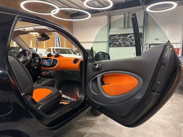 Smart ForTwo cabrio *2. Hand*Klima*SHZ*AHK*Kamera*Navi