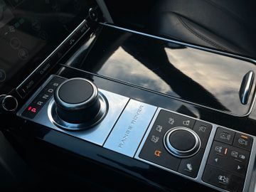 Land-Rover Range Rover - 12